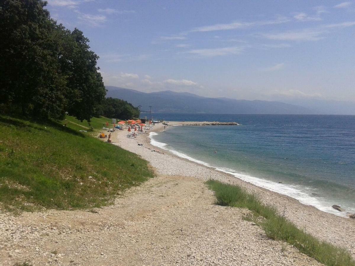 Villa Stefi Нови Винодолски Екстериор снимка